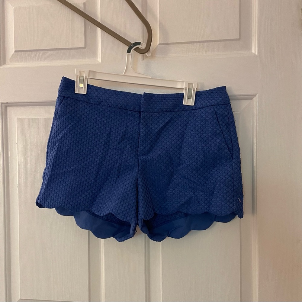 Elle Purple Shorts with Scalloped Detail on Bottom Size 8